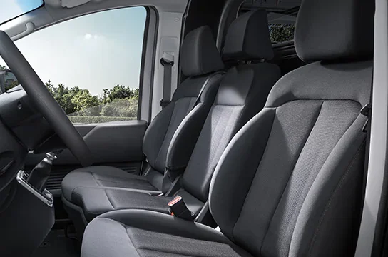 3 орынды нұсқадағы жолаушыларға арналған орындар